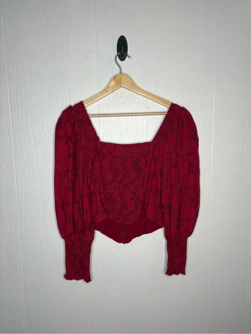 Anthropologie Romantic Puff-Sleeved Blouse size small petite raspberry